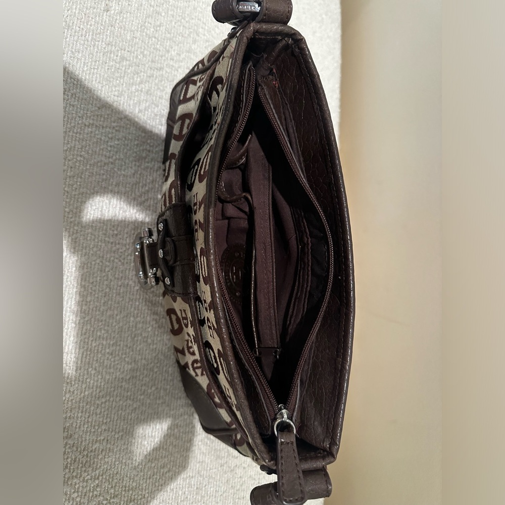 Etienne Aigner Logo Print Y2K Style Shoulder Bag - Picture 6 of 7